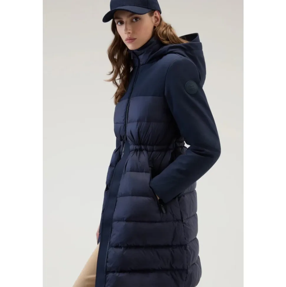 Abrigo Softshell de Satén con Plumón de Pato