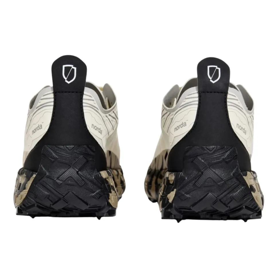001A Zapatilla de Trail Running