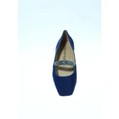 2589 Ballerina