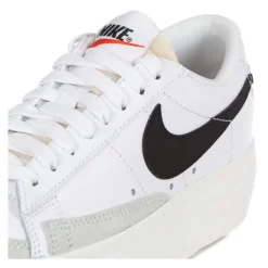 Blazer Low Platform
