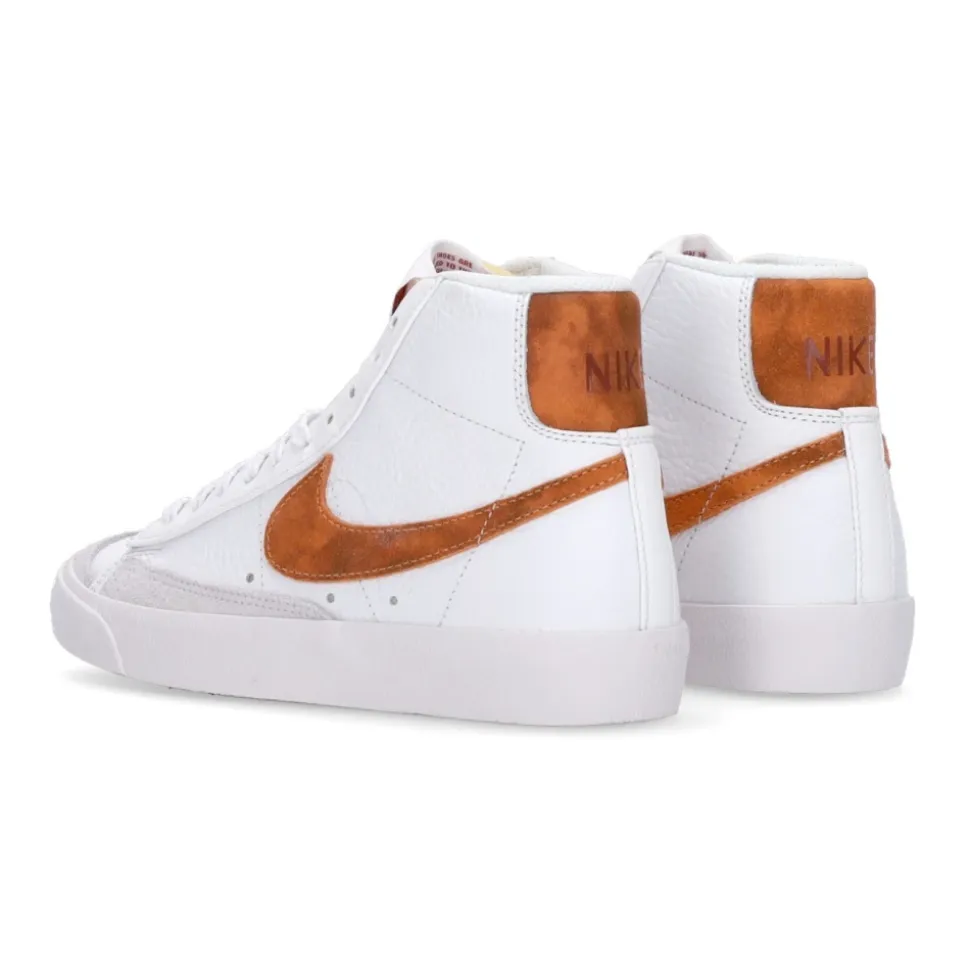 Blazer Mid 77 Sneakers