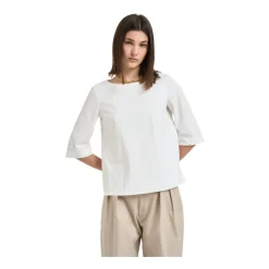 Blusa con Cuello Redondo