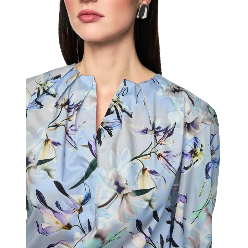 Blusa con estampado de lirios