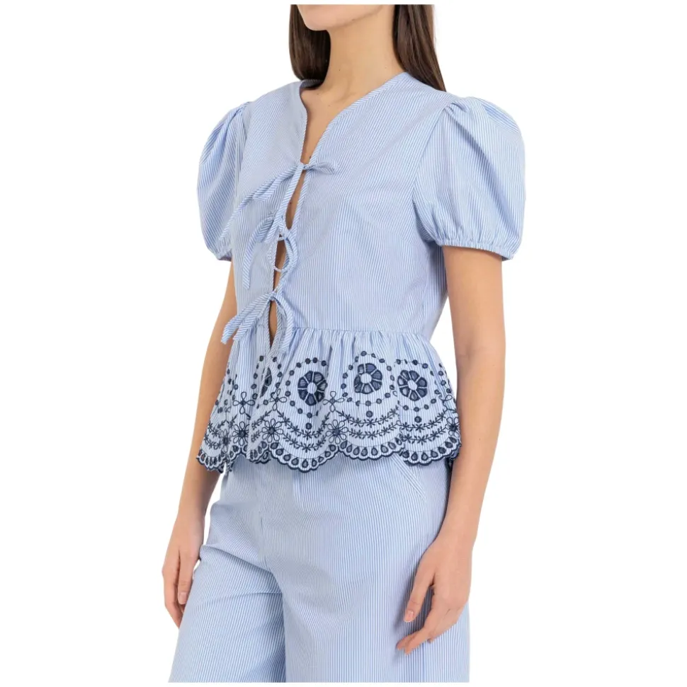 Blusa de Rayas con Mangas Abullonadas y Peplum Bordado