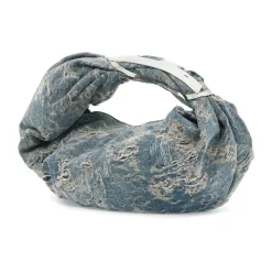 Bolso Hobo de Denim Desgastado con Oval D