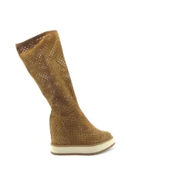 Boot de agujeros