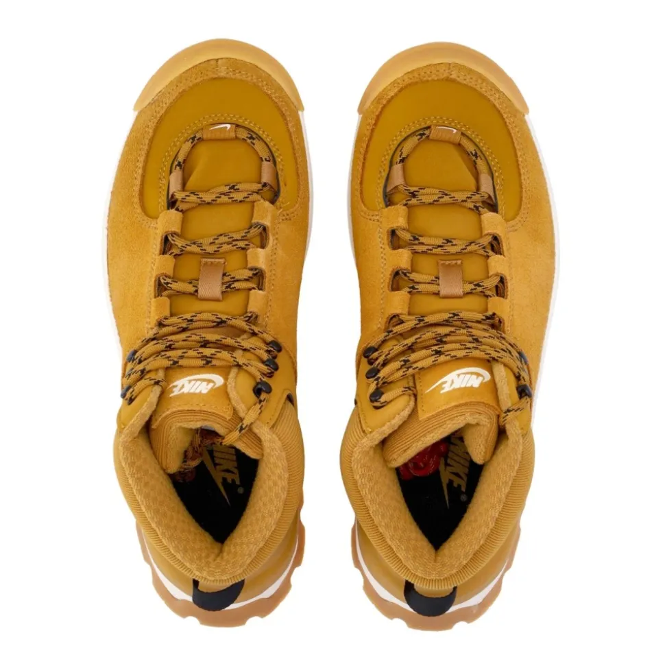 Bota Alta Clásica con Cierre de Cordones