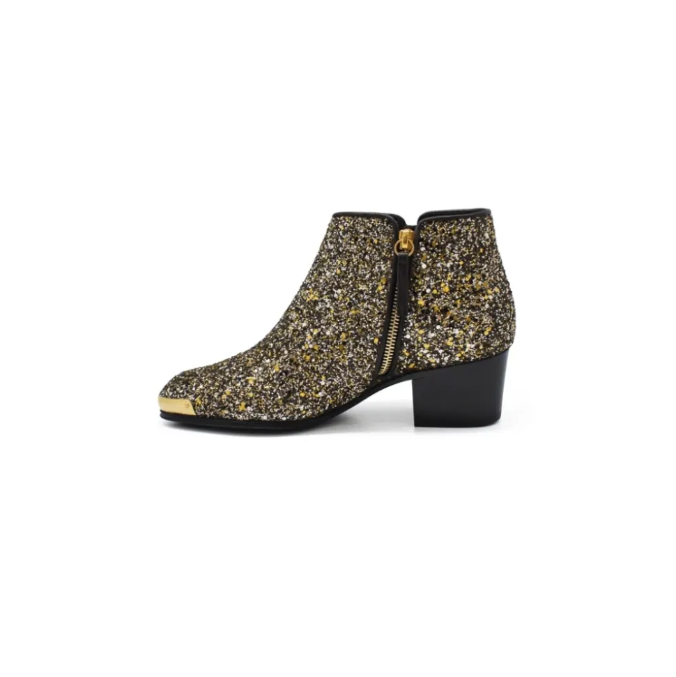 Botas
