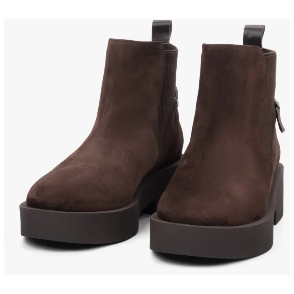 Botas Chelsea con suela gruesa
