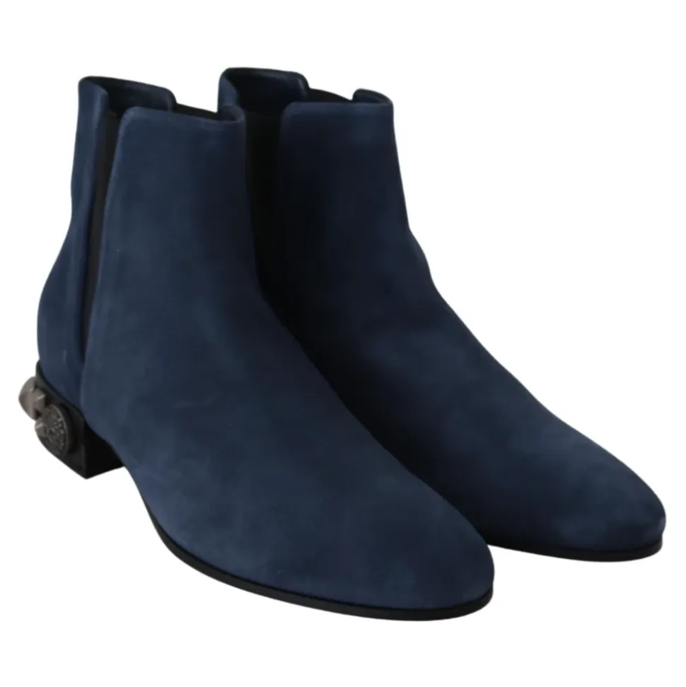 Botines de ante con tachuelas decorativas