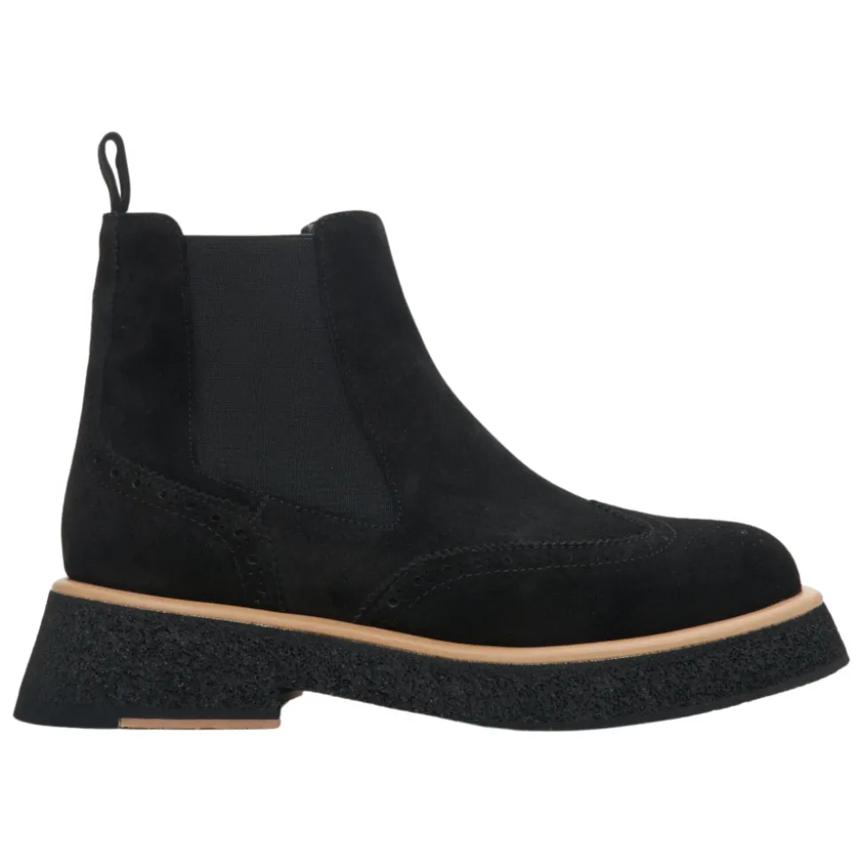 Botines negros de ante con detalles marrones