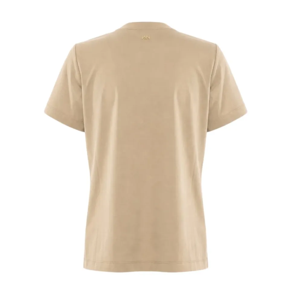 Camiseta con detalles de joya y cordones luminosos