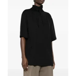 Camiseta con Foulard