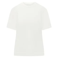 Camiseta de Cuello Redondo de Corte Clásico