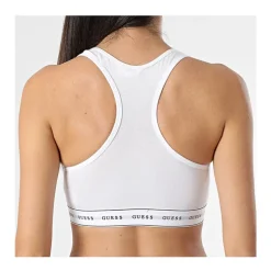 Camiseta de entrenamiento con incrustaciones de logotipo