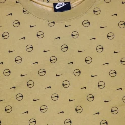 Camiseta Estampada Boyfriend - Colección Streetwear