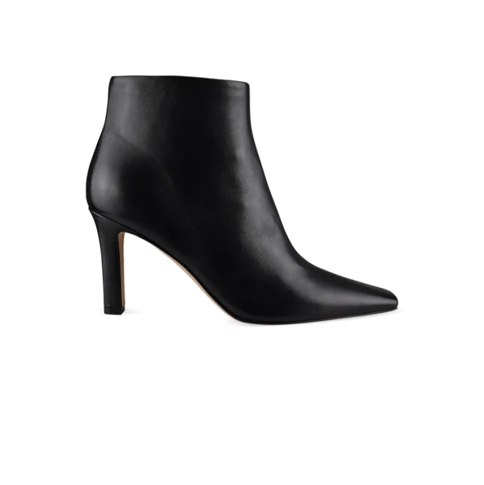 Carla Boot