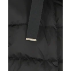 Chaqueta Acolchada de Plumón Negra con Cuello Alto