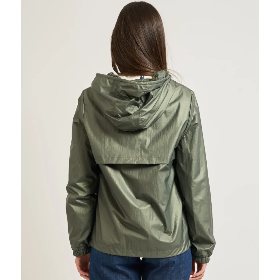 Chaqueta con capucha