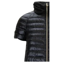 Chaqueta corta de plumón con cremallera