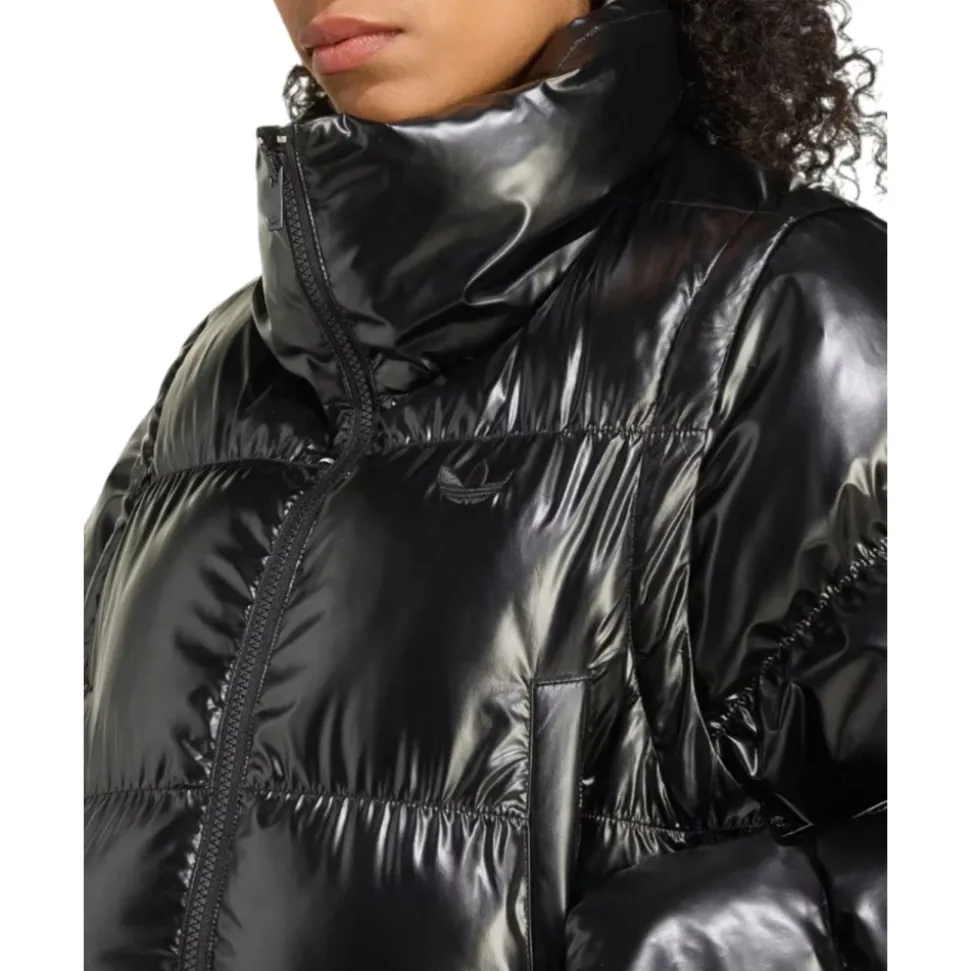Chaqueta corta de plumón con cremallera completa
