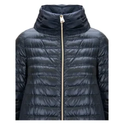 Chaqueta corta de plumón con cuello alto