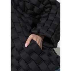 Chaqueta de Plumas con Cuello Alto y Capucha
