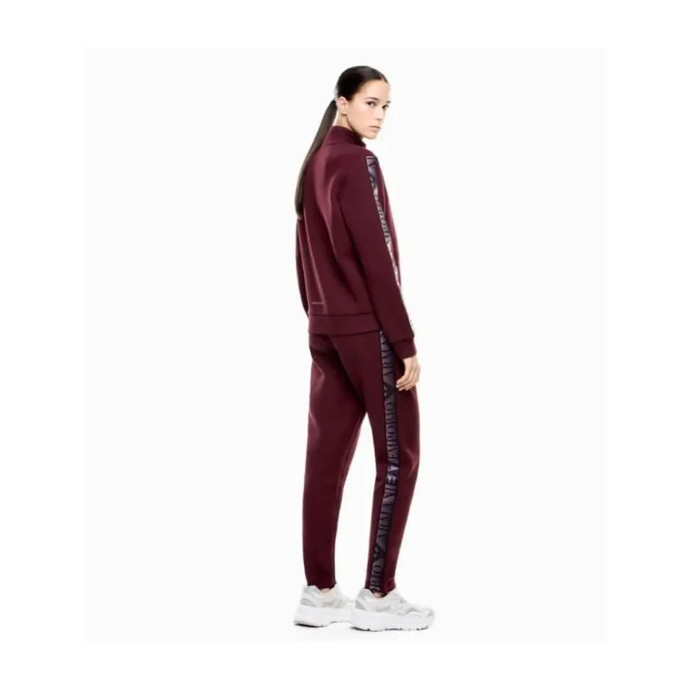 Conjunto de Entrenamiento con Cinta de Logo