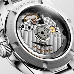 CONQUEST Esfera Plateada Rayos de Sol Reloj de Acero