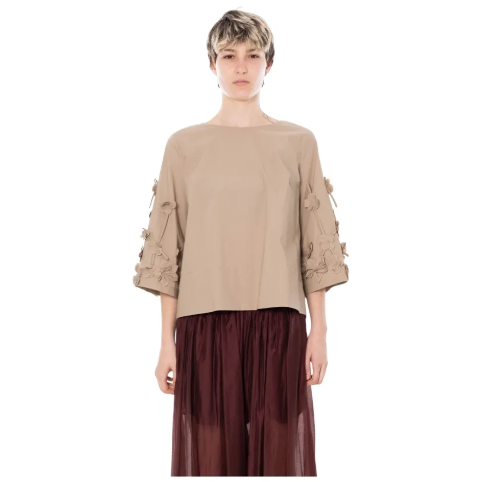 Flower Applique Oversize Tee