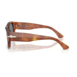 Gafas de sol elegantes en tono marrón