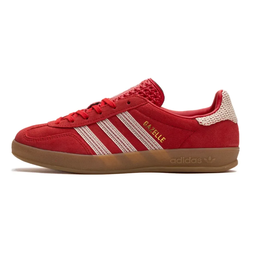 Gazelle Indoor W Better Scarlet Sneakers