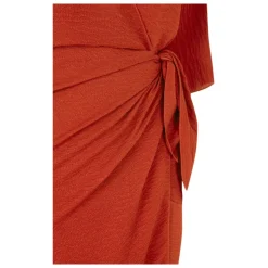 Genara, vestido en seda bermellon-