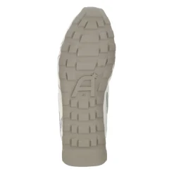 Kasarnet Sneakers