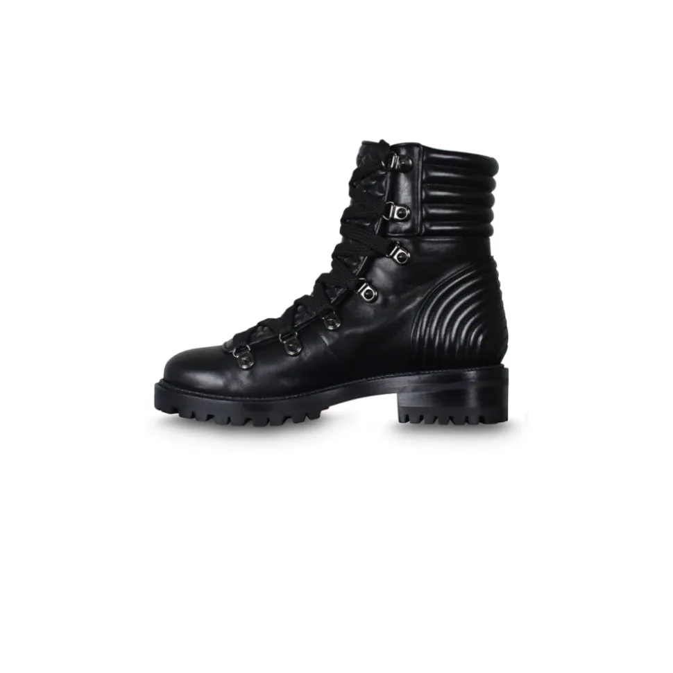 Mad Boot