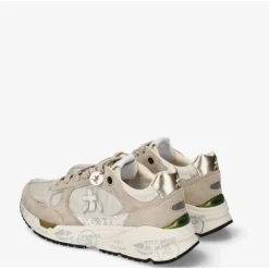 Mased Sneakers