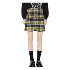 Minifalda acampanada de cuadros escoceses