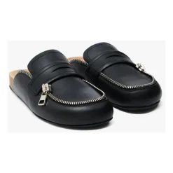 Mulas de cuero negro biker