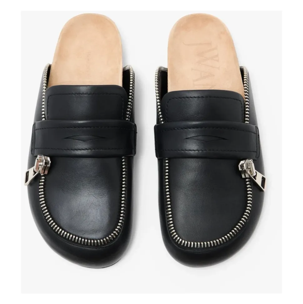 Mulas de cuero negro biker