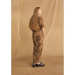 Naila, vestido de seda taiyo print-