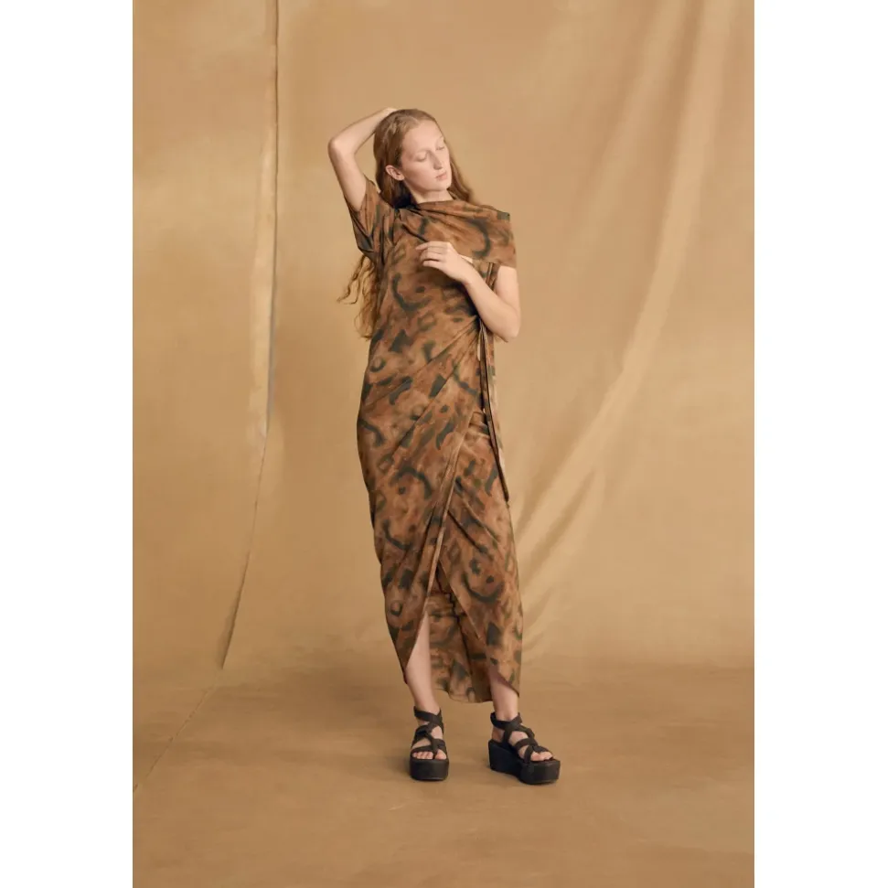 Naila, vestido de seda taiyo print-