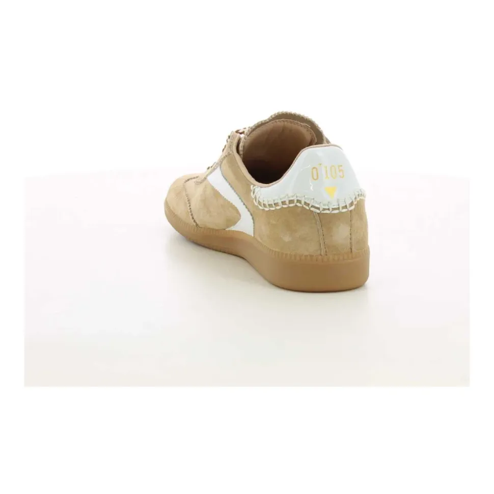 Nova Mocassin