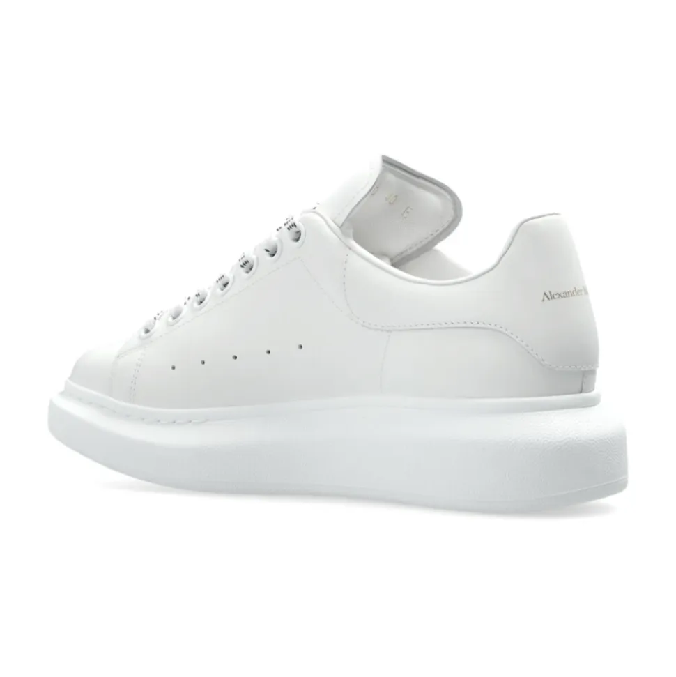 Oversized Sneaker
