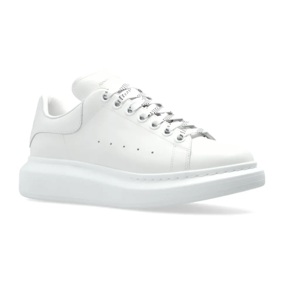 Oversized Sneaker
