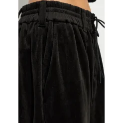 Pantalones Anchos