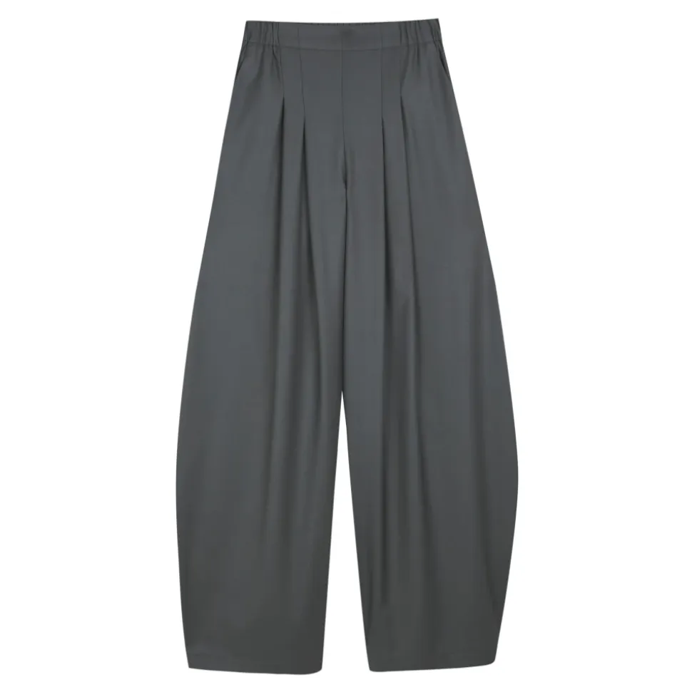 Pantalones Anchos Plisados