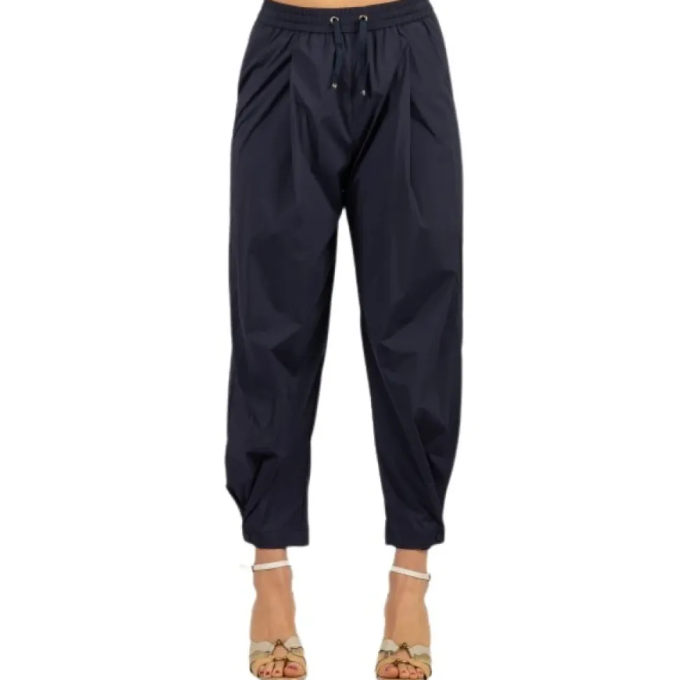 Pantalones con cordón ajustable