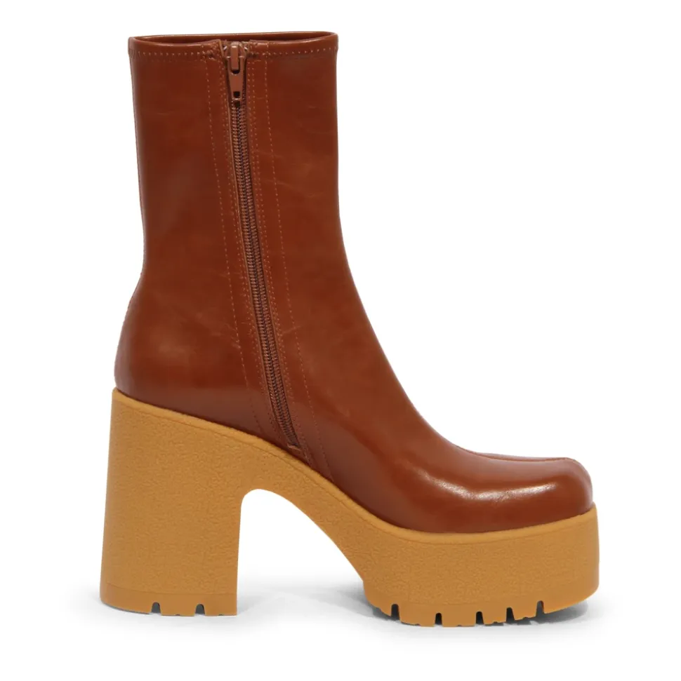 Refresh Tan Honey Wo Botas