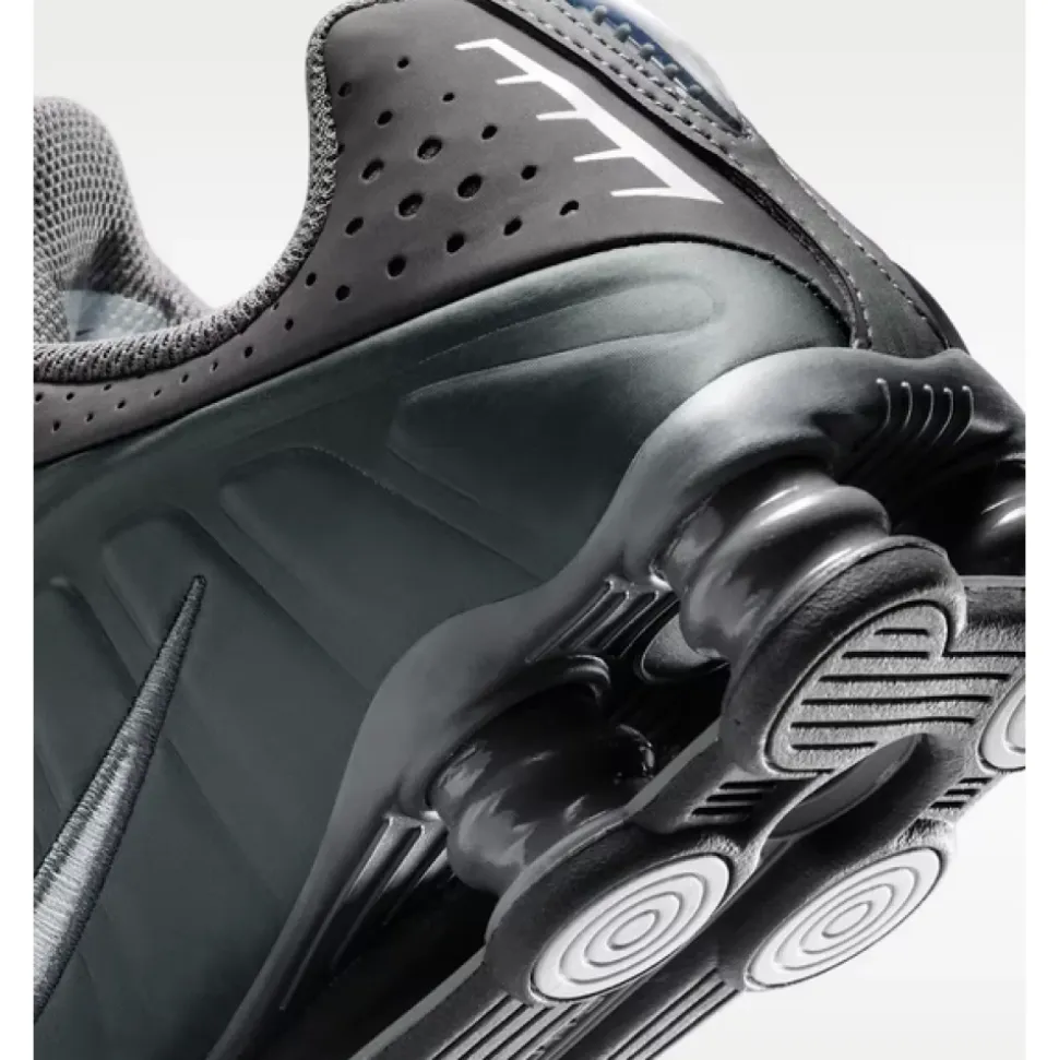 Shox R4
