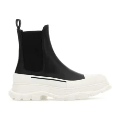 Slick Chelsea Boot